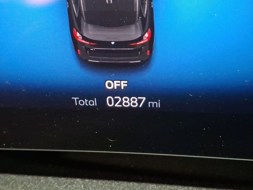 Thumbnail: 2025 BMW X1 - 15