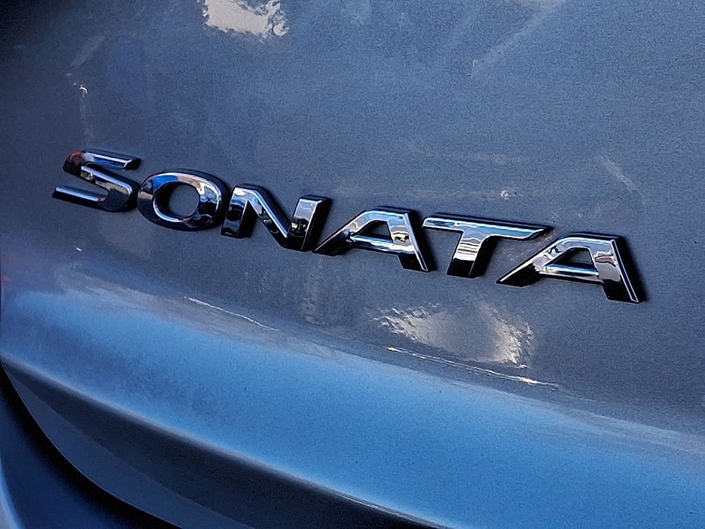 Thumbnail: 2015 Hyundai Sonata - 29