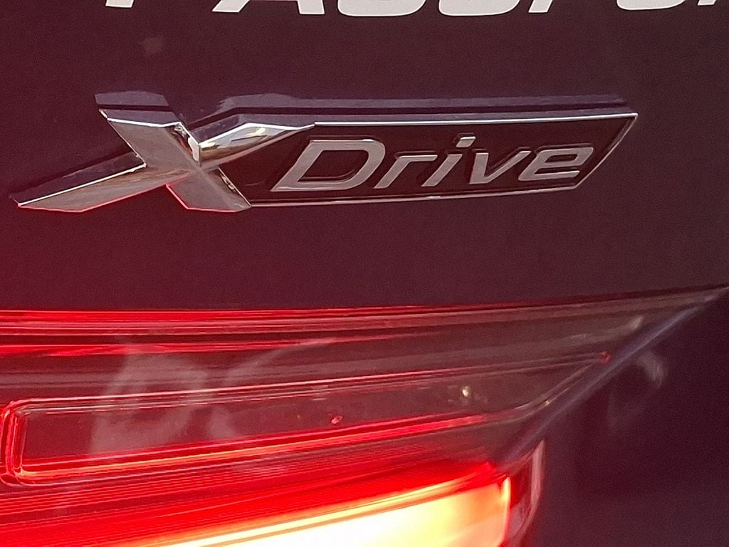 Thumbnail: 2021 BMW 3 Series - 30