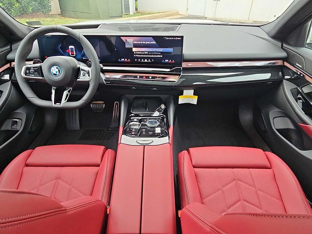 Thumbnail: 2026 BMW 5 Series - 15