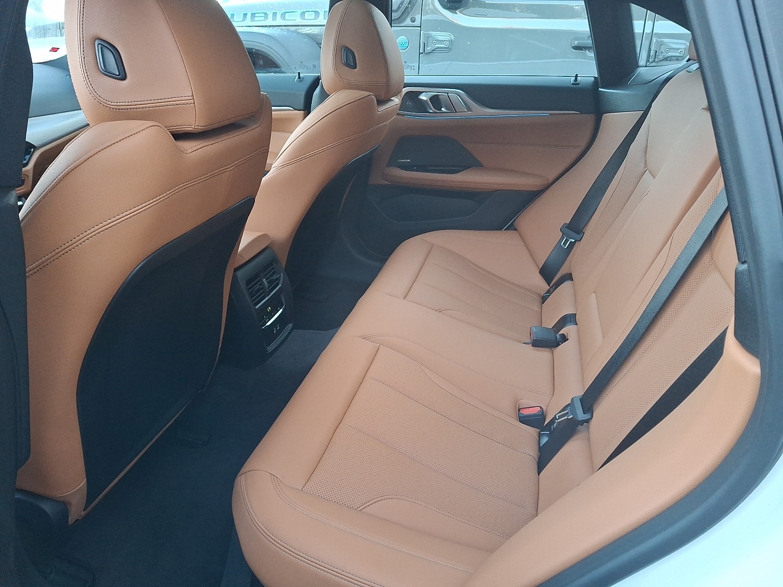 Thumbnail: 2025 BMW i4 - 8