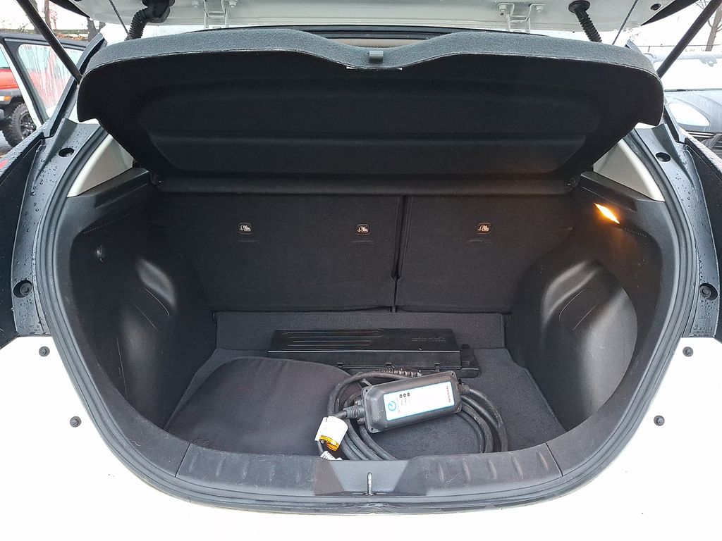 Thumbnail: 2019 Nissan Leaf - 27