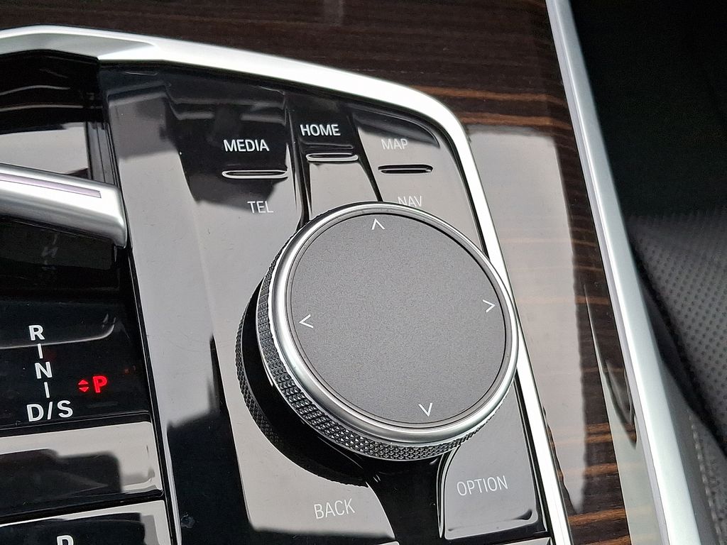 Thumbnail: 2026 BMW X5 - 22