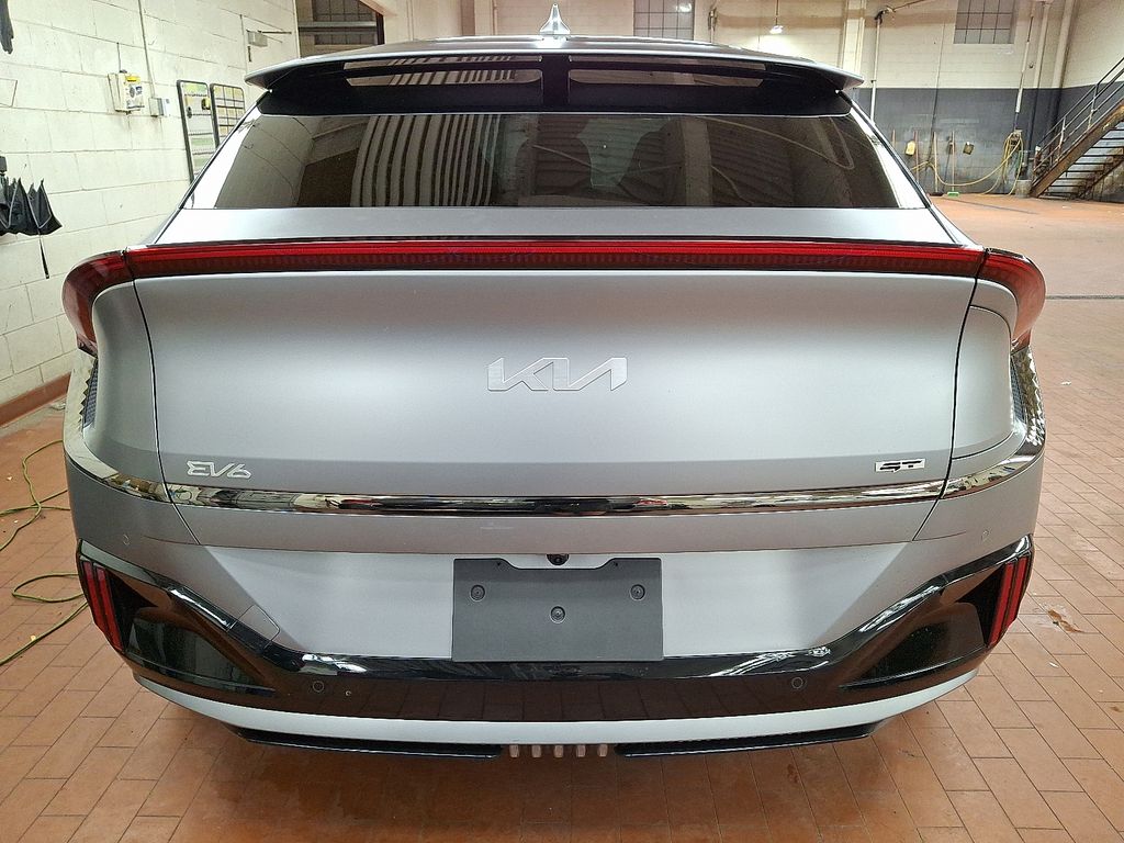 Thumbnail: 2023 Kia EV6 - 6