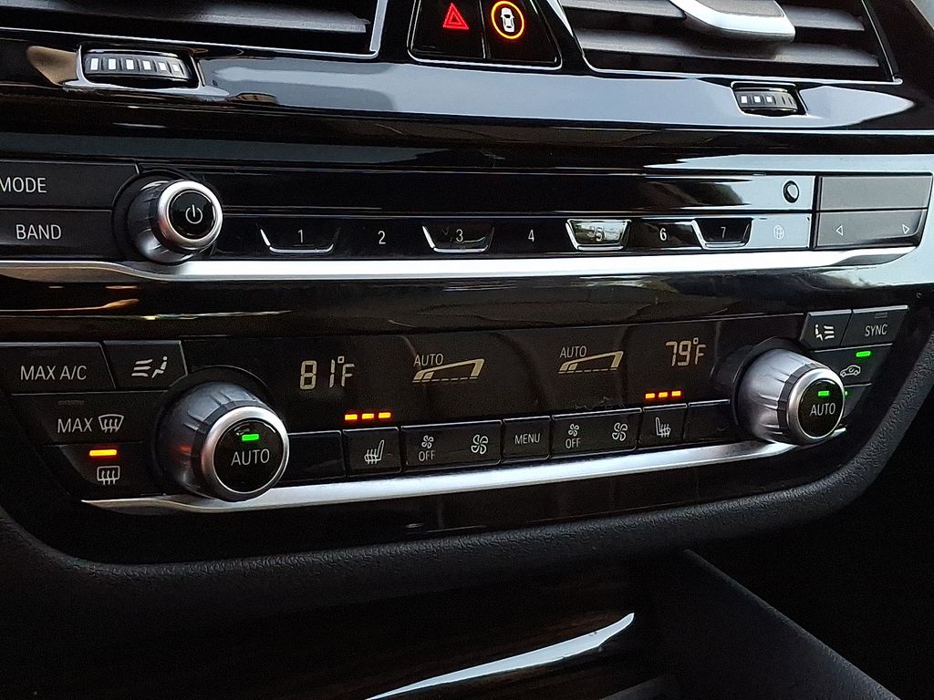 2022 BMW 5 Series 540i xDrive 14