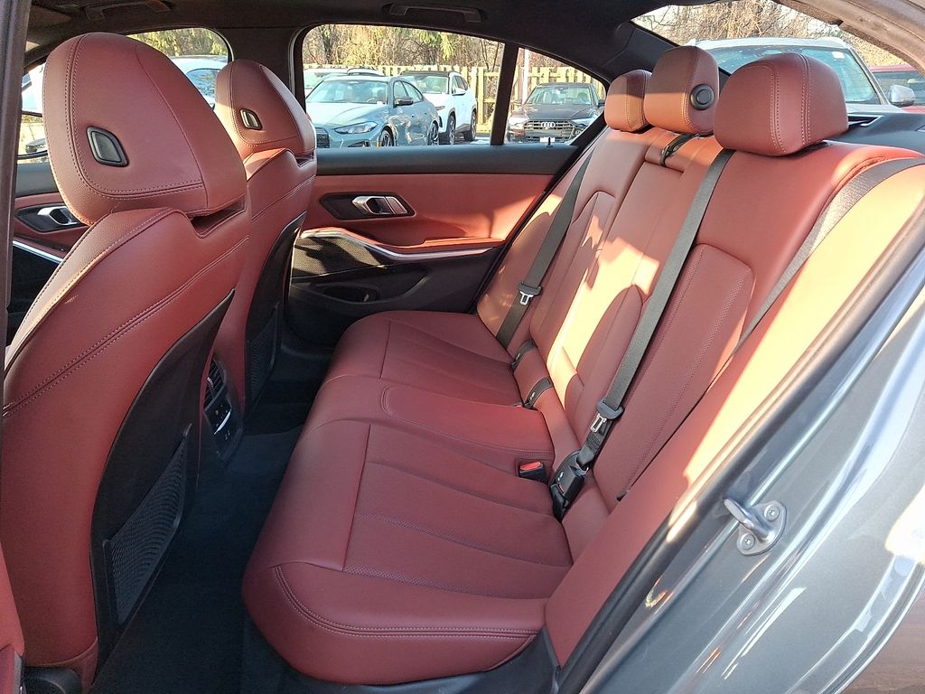 Thumbnail: 2023 BMW 3 Series - 7