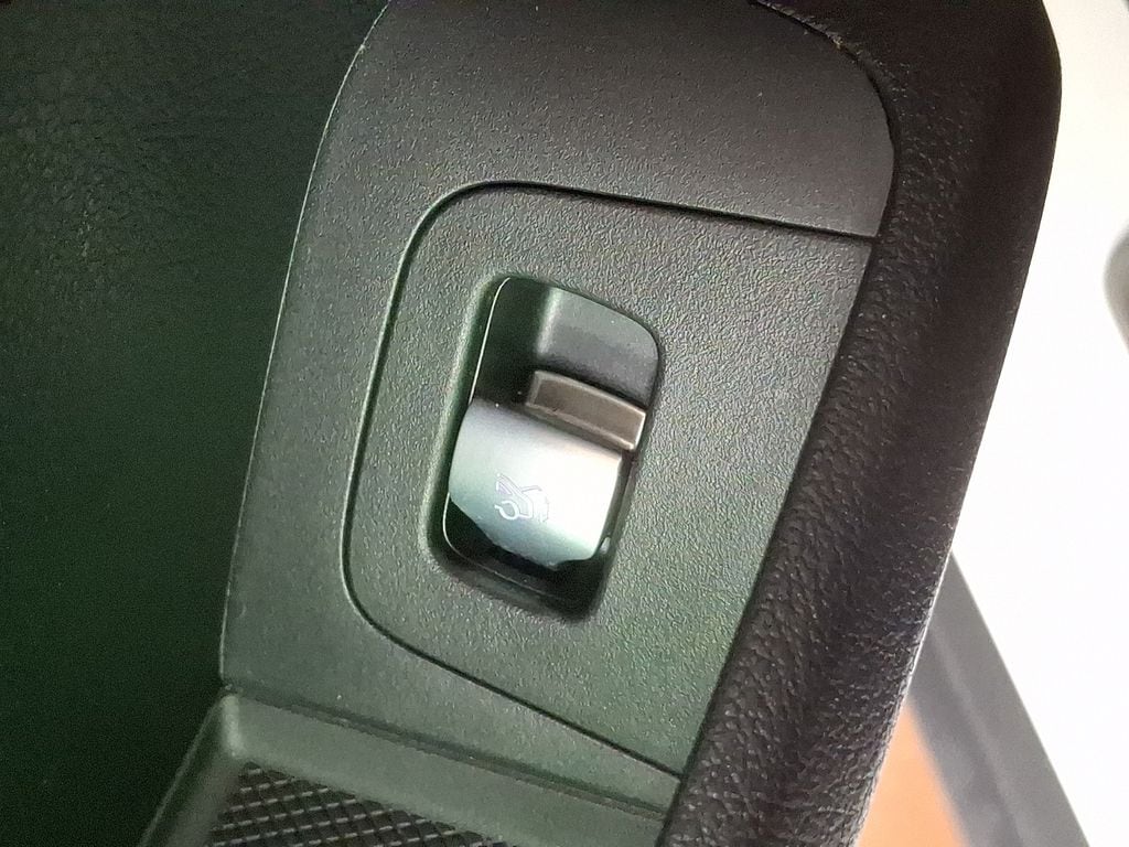 Thumbnail: 2023 Mercedes-Benz EQE - 23