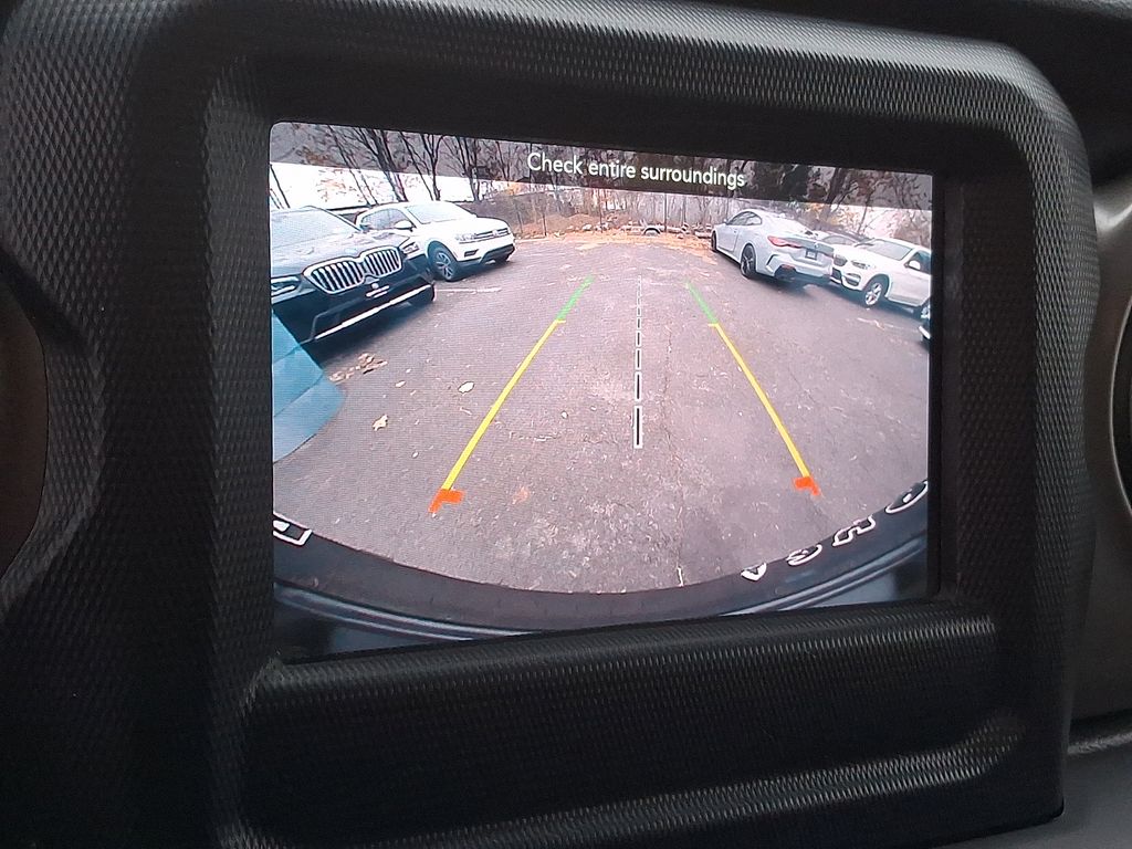 Thumbnail: 2021 Jeep Wrangler - 20