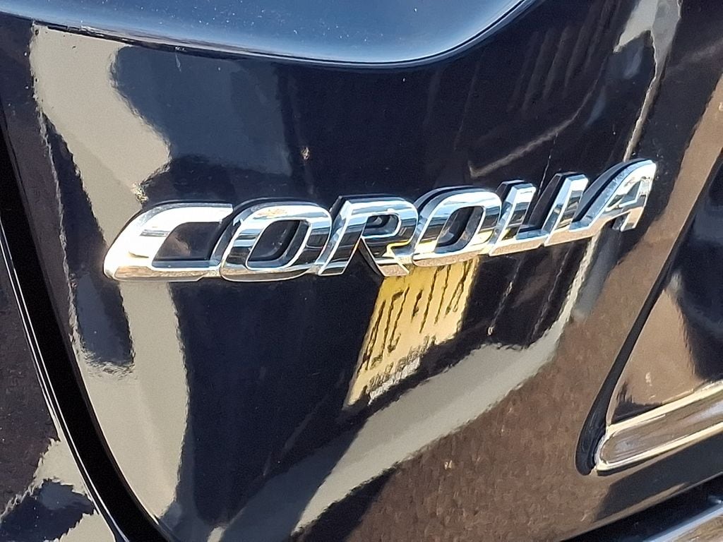 Thumbnail: 2023 Toyota Corolla - 25