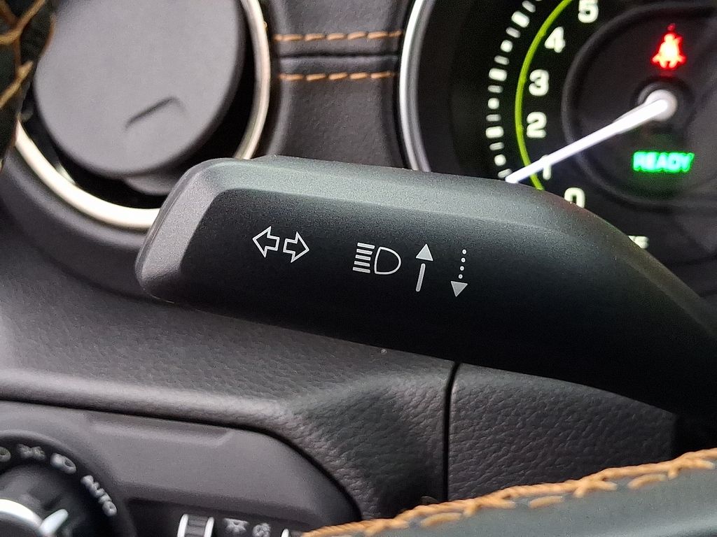 Thumbnail: 2022 Jeep Wrangler - 21