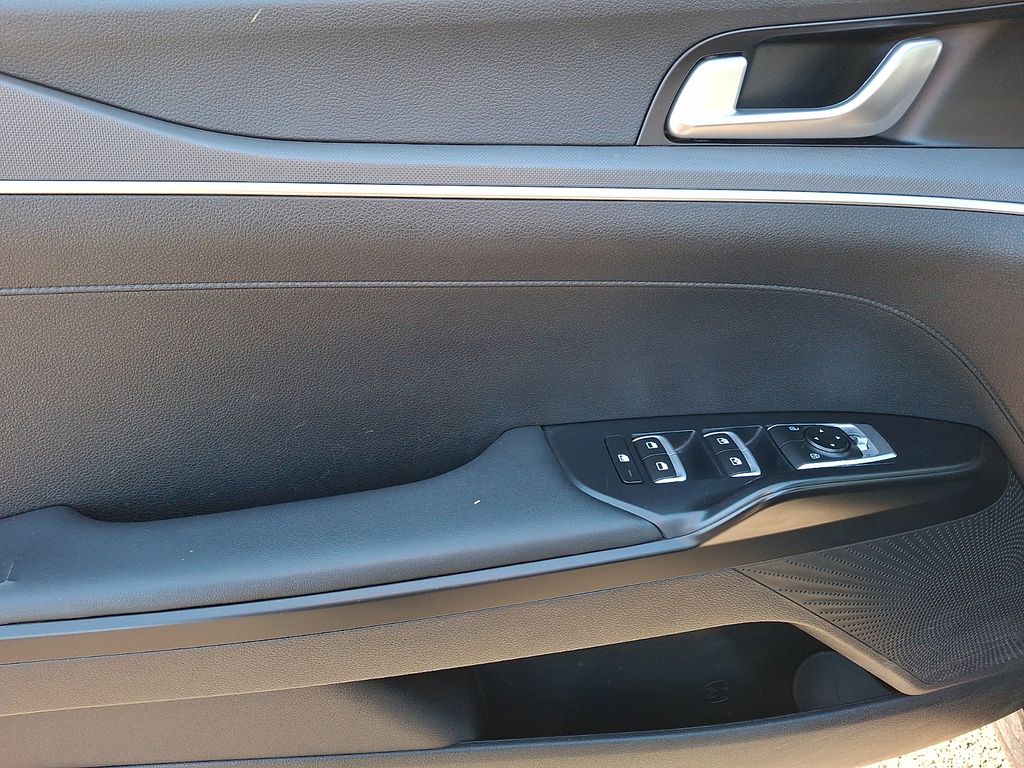 Thumbnail: 2021 Kia K5 - 9