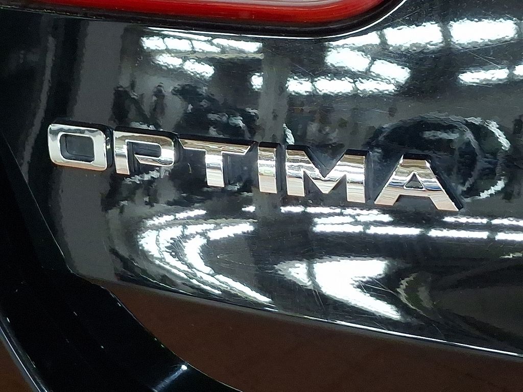 Thumbnail: 2019 Kia Optima - 30
