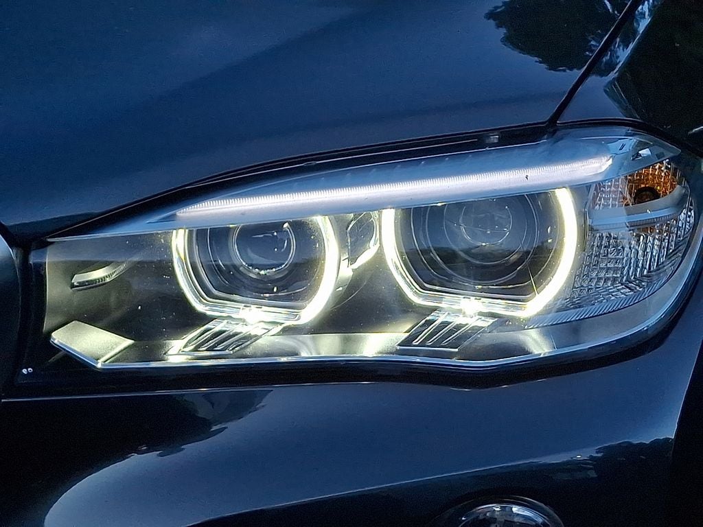 Thumbnail: 2018 BMW X6 - 8