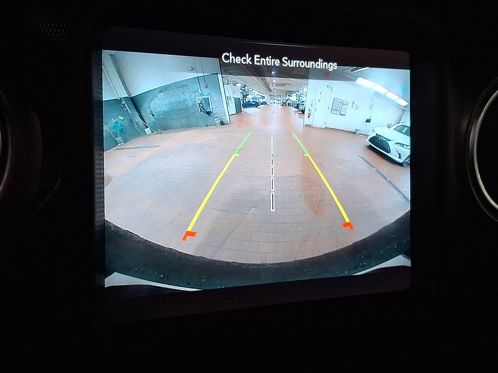 Thumbnail: 2021 Jeep Wrangler - 14