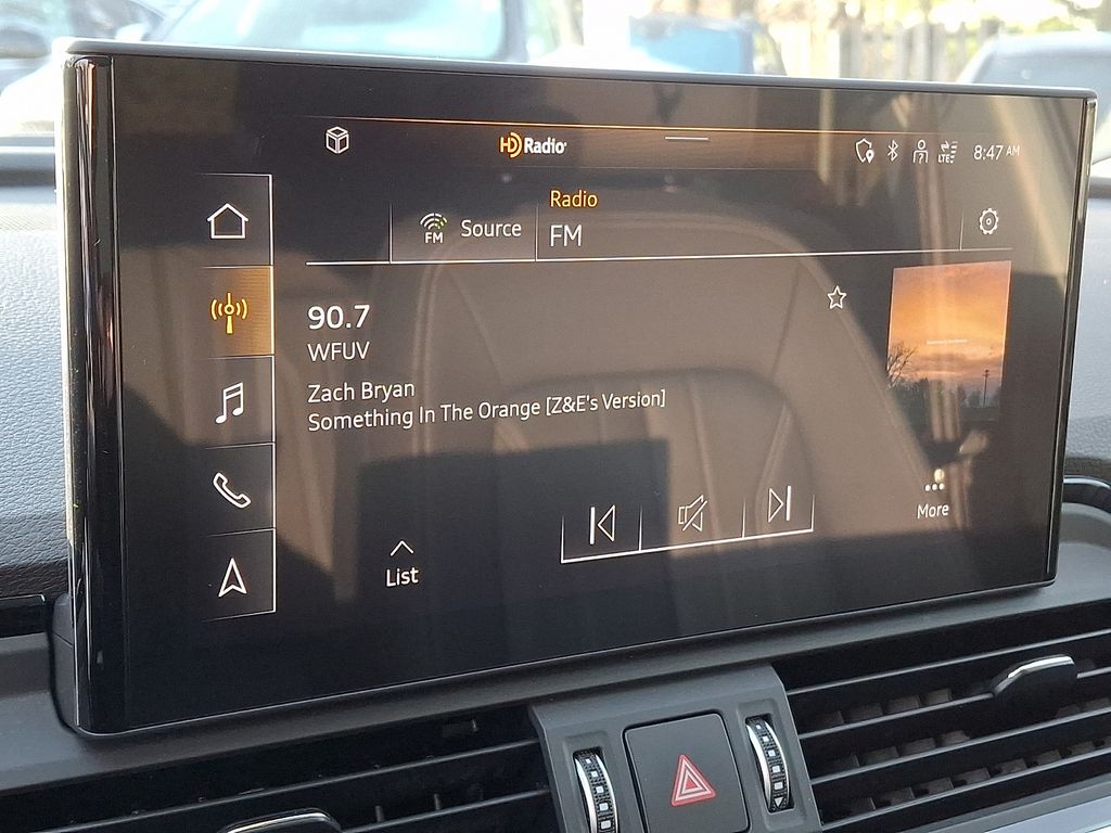 Thumbnail: 2022 Audi Q5 - 15