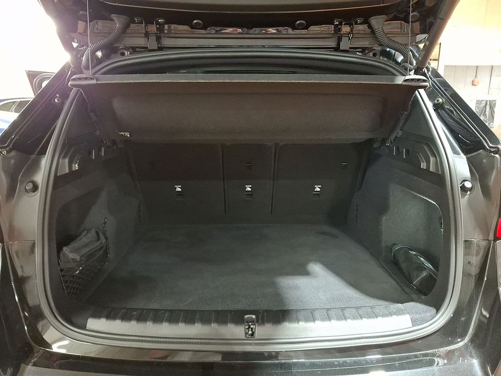 Thumbnail: 2025 BMW X1 - 26