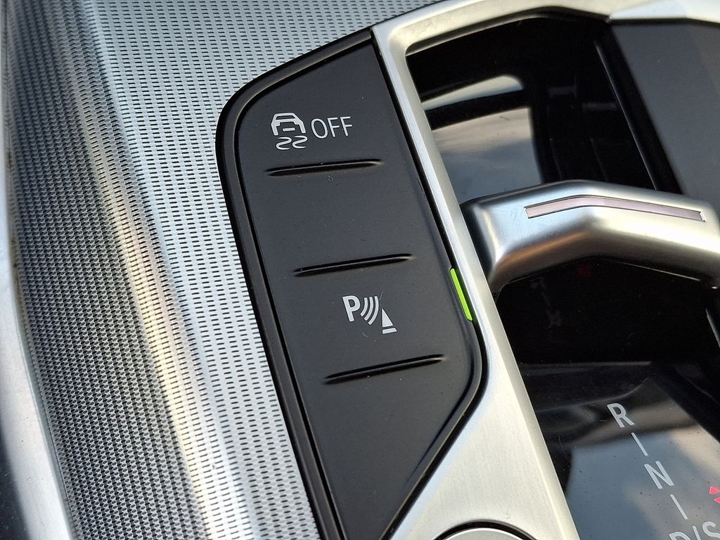 Thumbnail: 2023 BMW 3 Series - 19