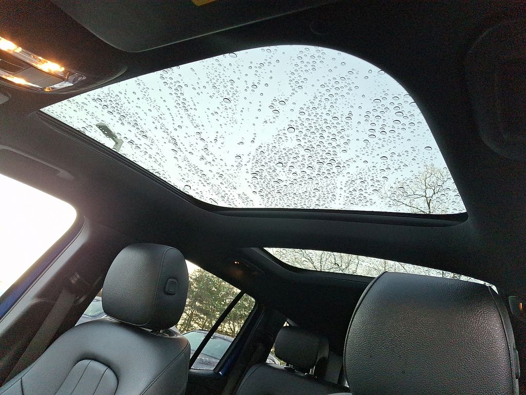 Thumbnail: 2021 Mercedes-Benz GLB - 11