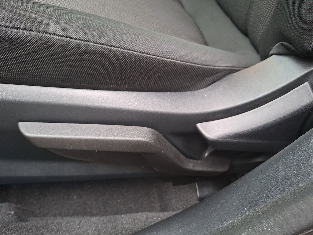 Thumbnail: 2020 Subaru Impreza - 10