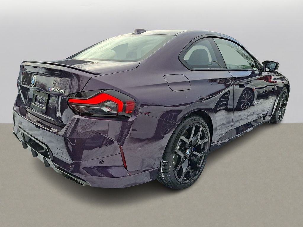 Thumbnail: 2025 BMW 2 Series - 2