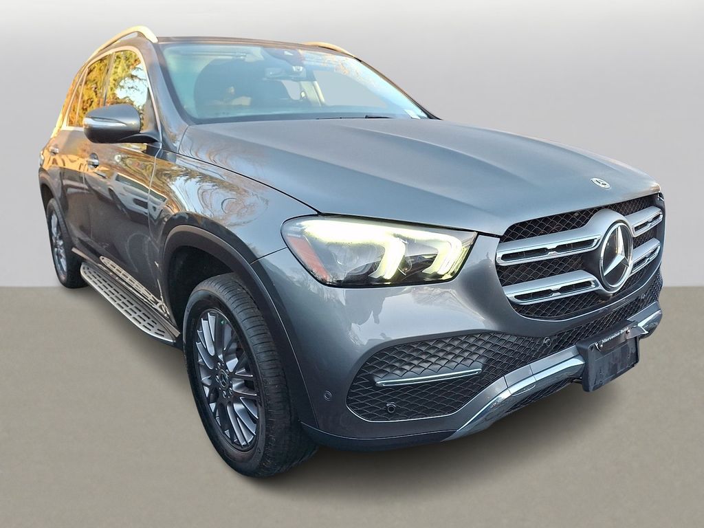 Thumbnail: 2022 Mercedes-Benz GLE - 3