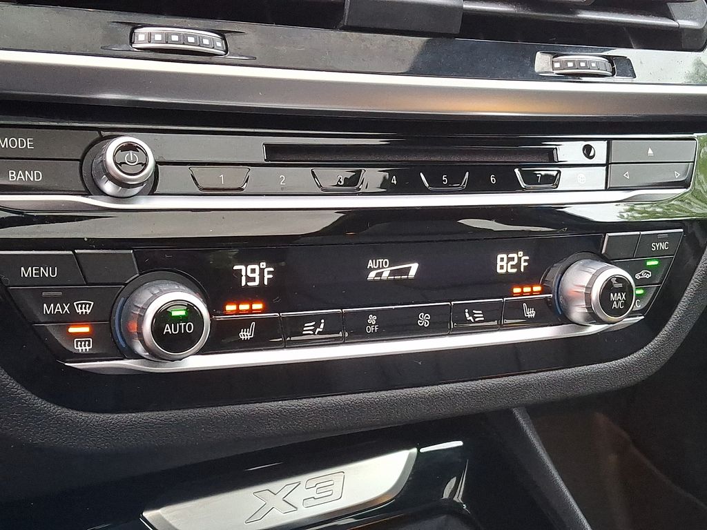 Thumbnail: 2019 BMW X3 - 13