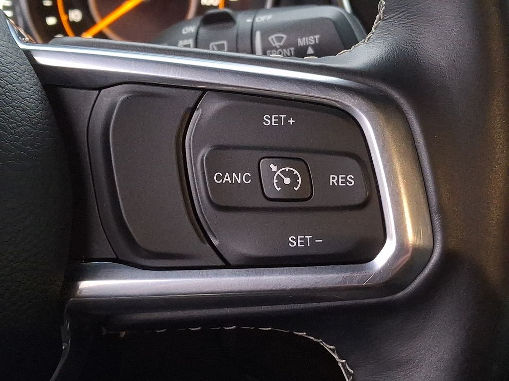 Thumbnail: 2020 Jeep Wrangler - 17