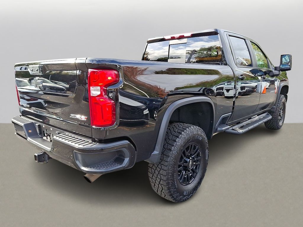 Thumbnail: 2024 Chevrolet Silverado 2500 - 4