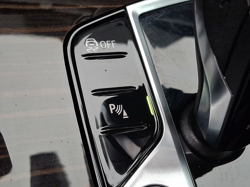 Thumbnail: 2023 BMW X5 - 19