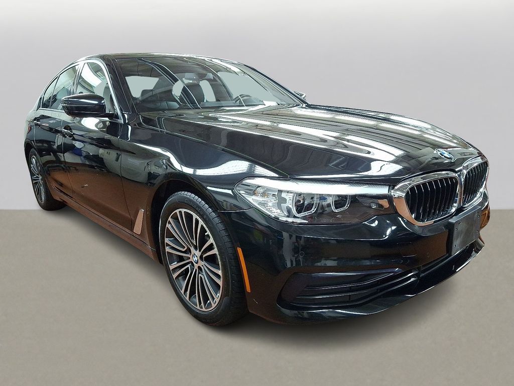 Thumbnail: 2019 BMW 5 Series - 3