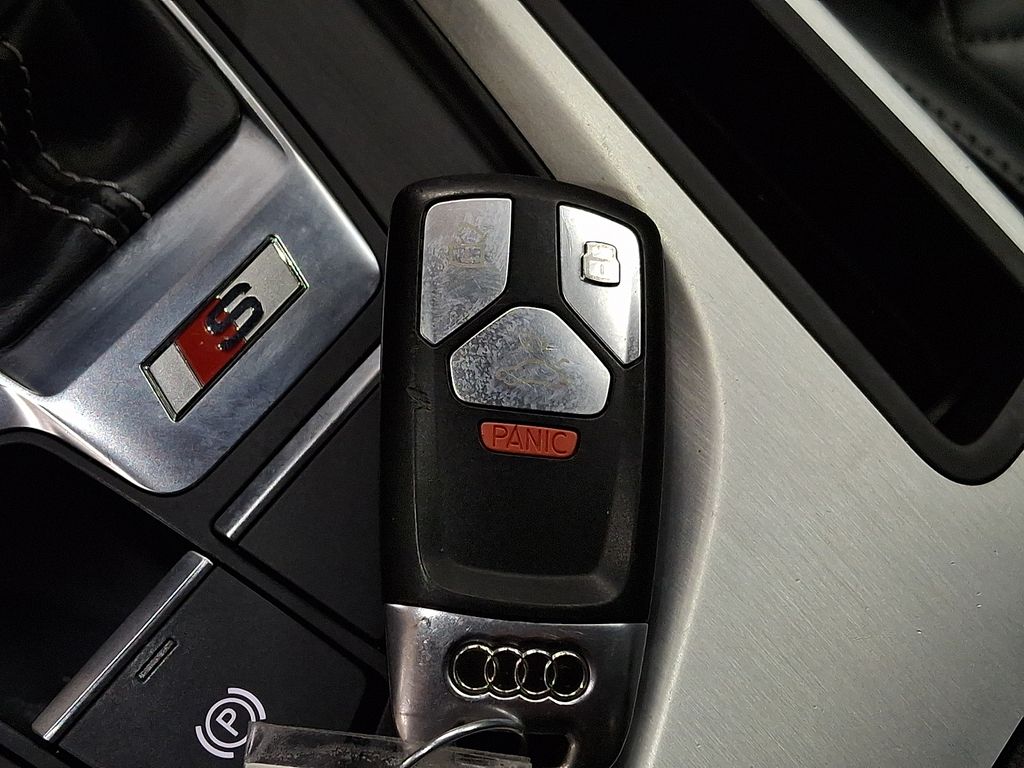 Thumbnail: 2019 Audi S5 - 24