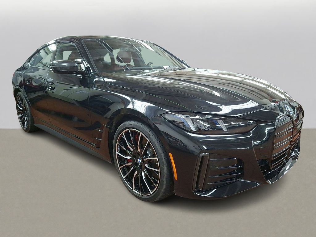 Thumbnail: 2025 BMW i4 - 3