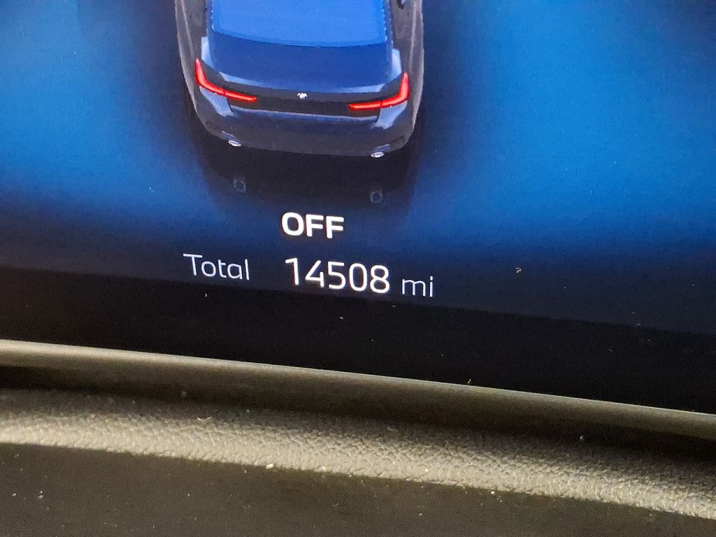 Thumbnail: 2023 BMW 3 Series - 14