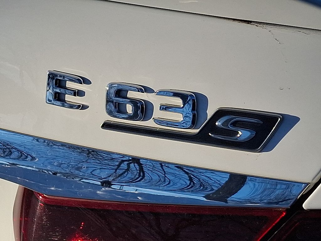 Thumbnail: 2021 Mercedes-Benz E-Class - 27