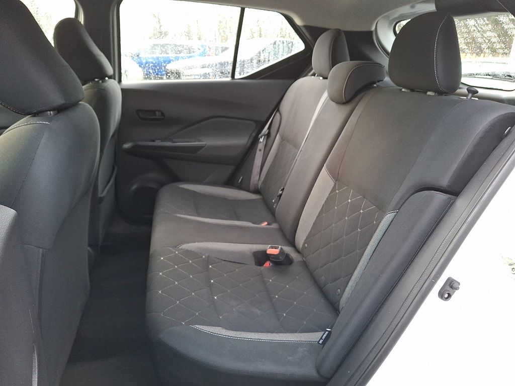 Thumbnail: 2020 Nissan Kicks - 8