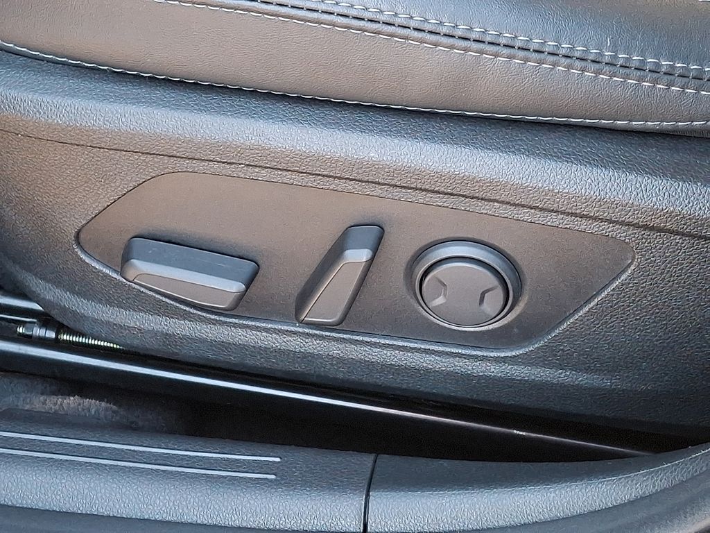 Thumbnail: 2021 Kia K5 - 11