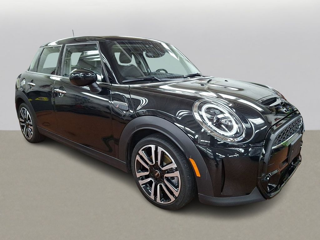 Thumbnail: 2024 MINI Cooper Hardtop - 3