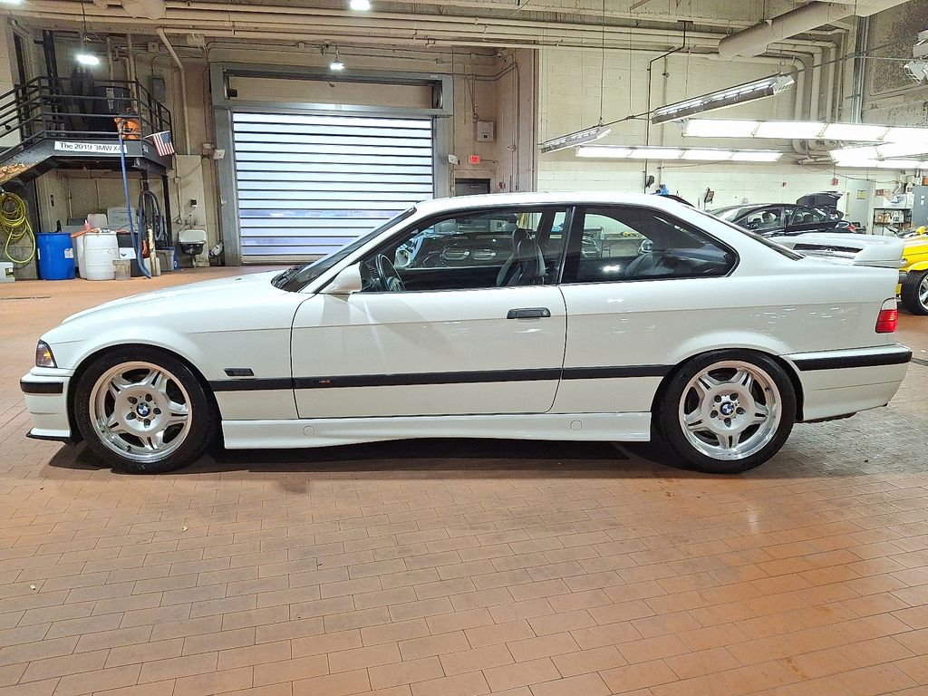Thumbnail: 1995 BMW M3 - 7
