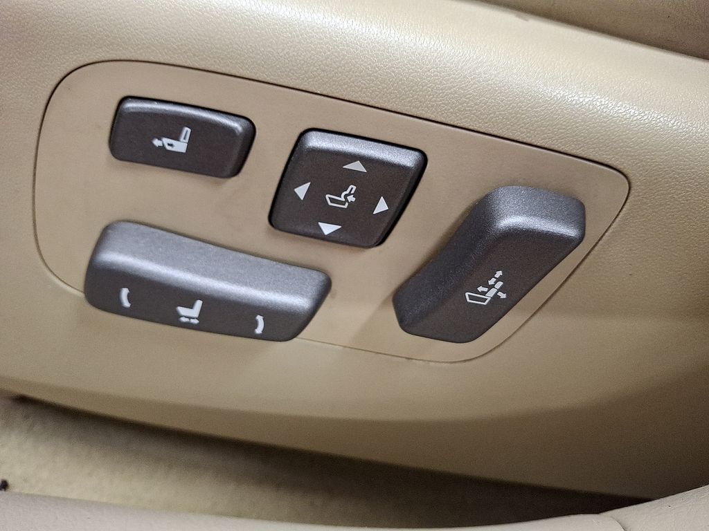 Thumbnail: 2009 Lexus LS - 11