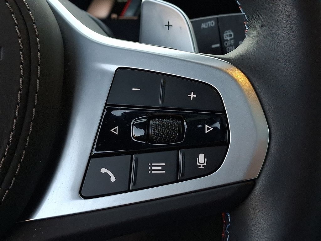 Thumbnail: 2025 BMW X5 - 17