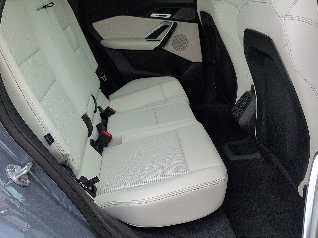 Thumbnail: 2026 BMW X1 - 22
