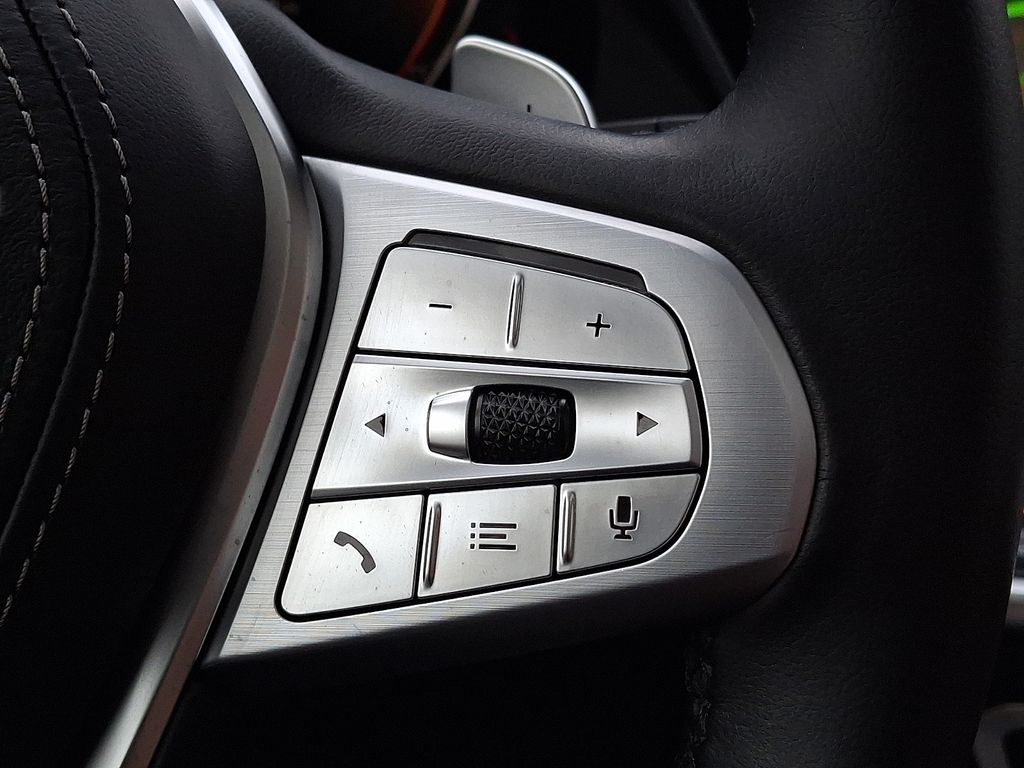 Thumbnail: 2021 BMW X7 - 19