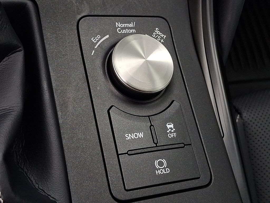 Thumbnail: 2023 Lexus IS - 20