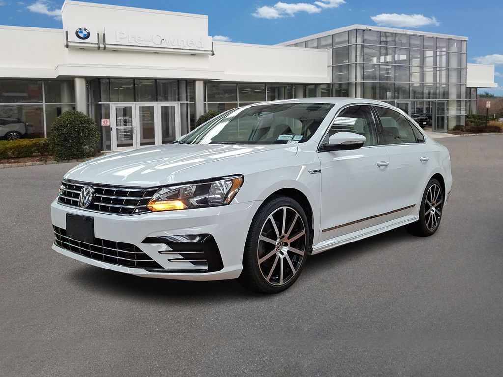 2017 Volkswagen Passat R-Line -
                  Ramsey, NJ