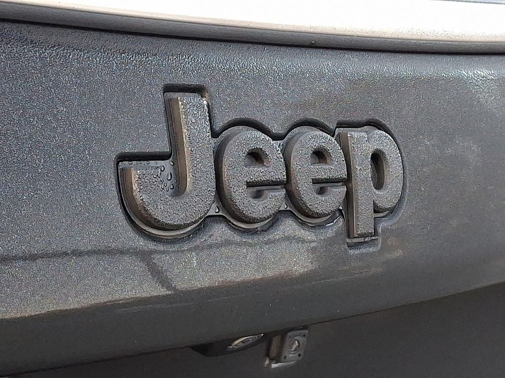 Thumbnail: 2018 Jeep Compass - 30