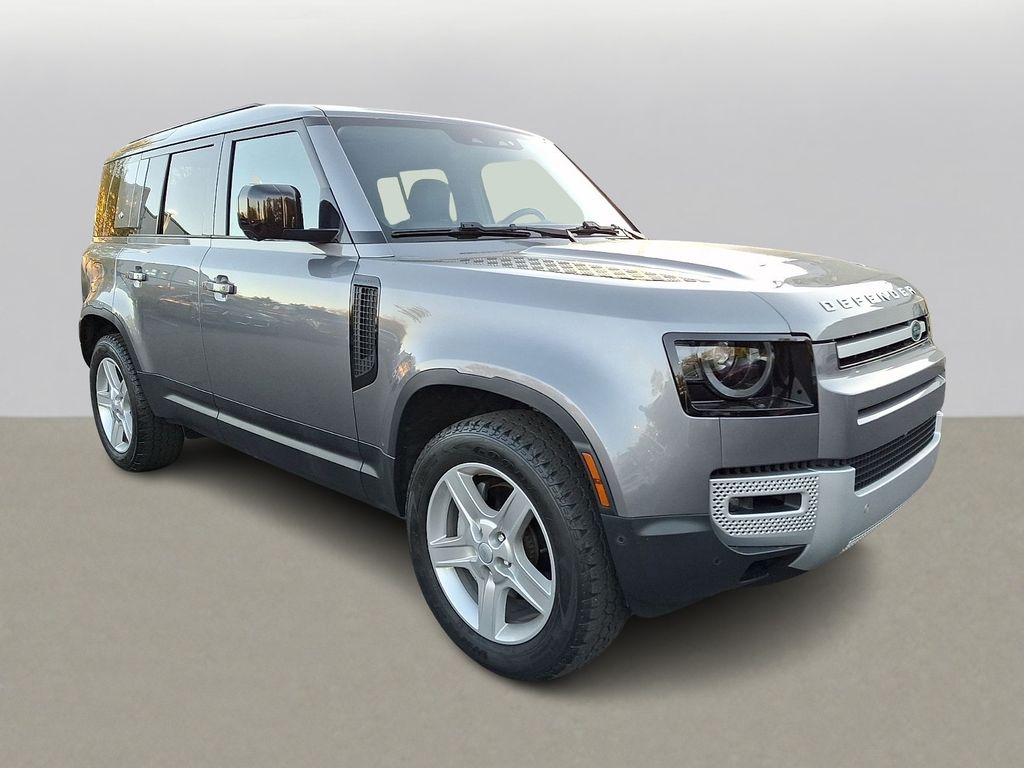 Thumbnail: 2022 Land Rover Defender - 3