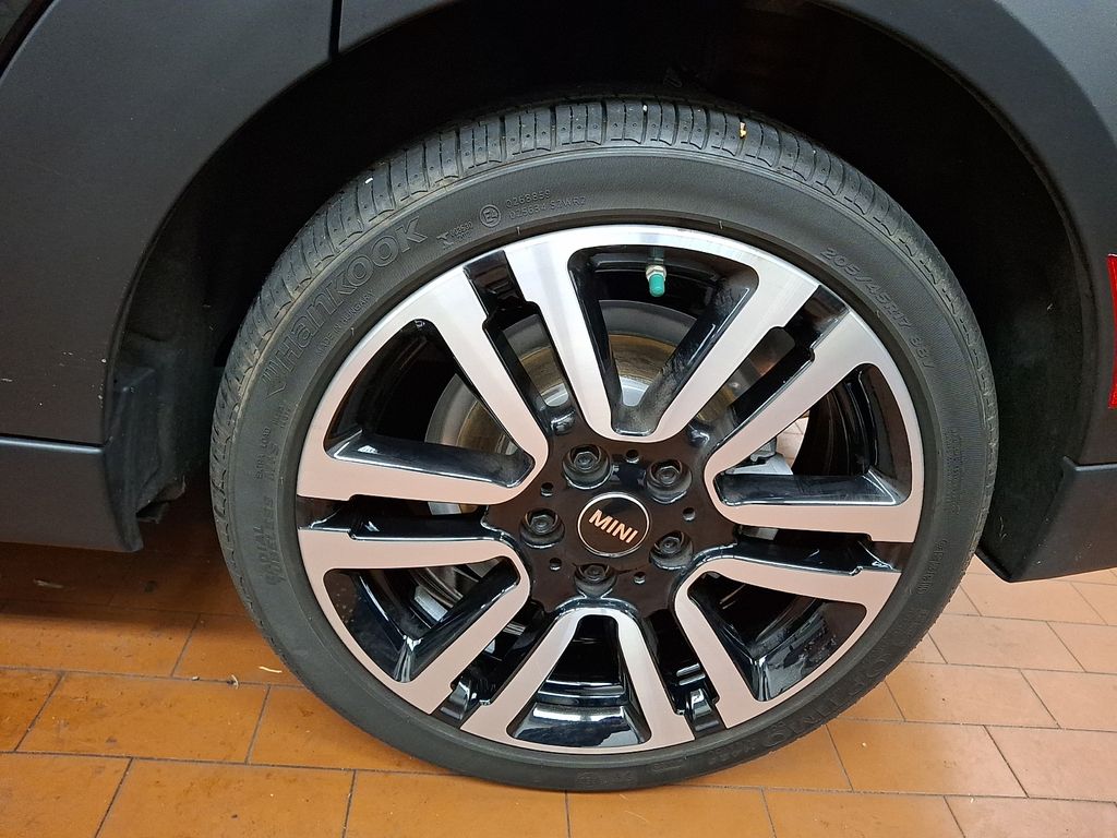 Thumbnail: 2024 MINI Cooper Hardtop - 6