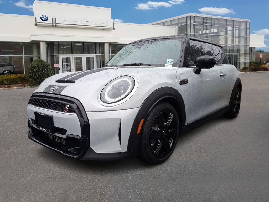 2023 MINI Cooper Hardtop S -
                  Ramsey, NJ