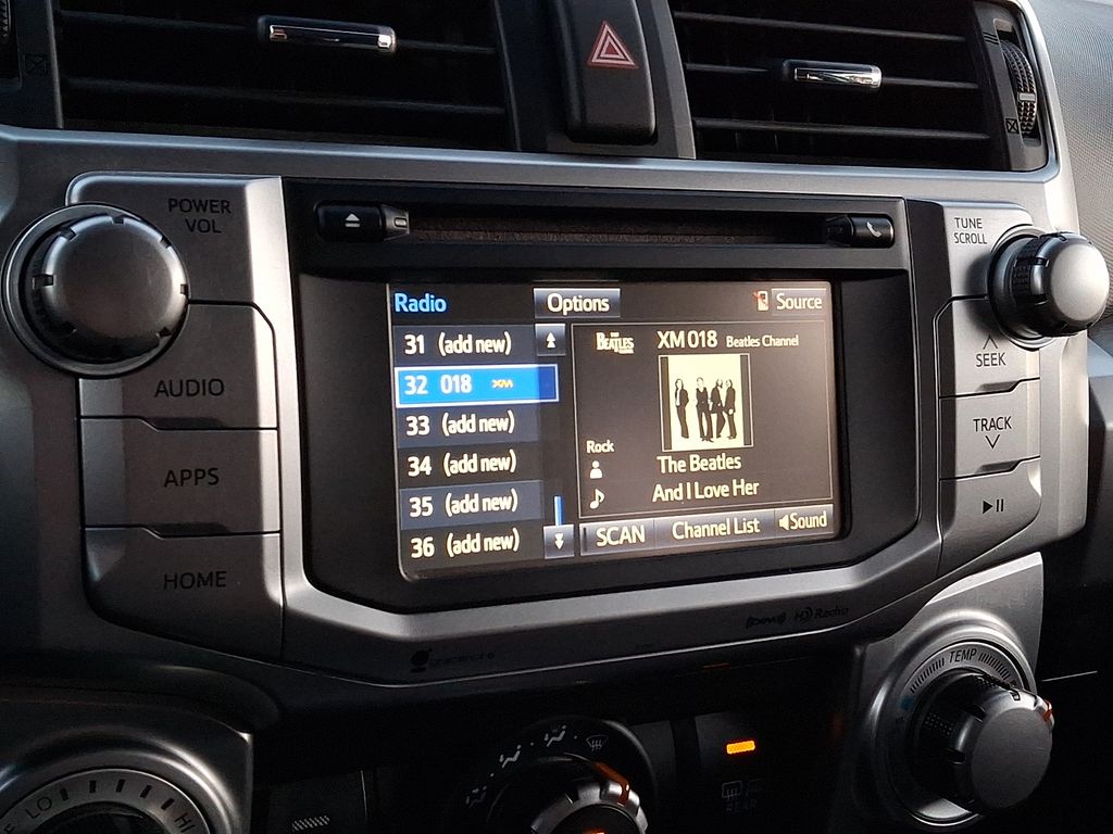 Thumbnail: 2017 Toyota 4Runner - 14