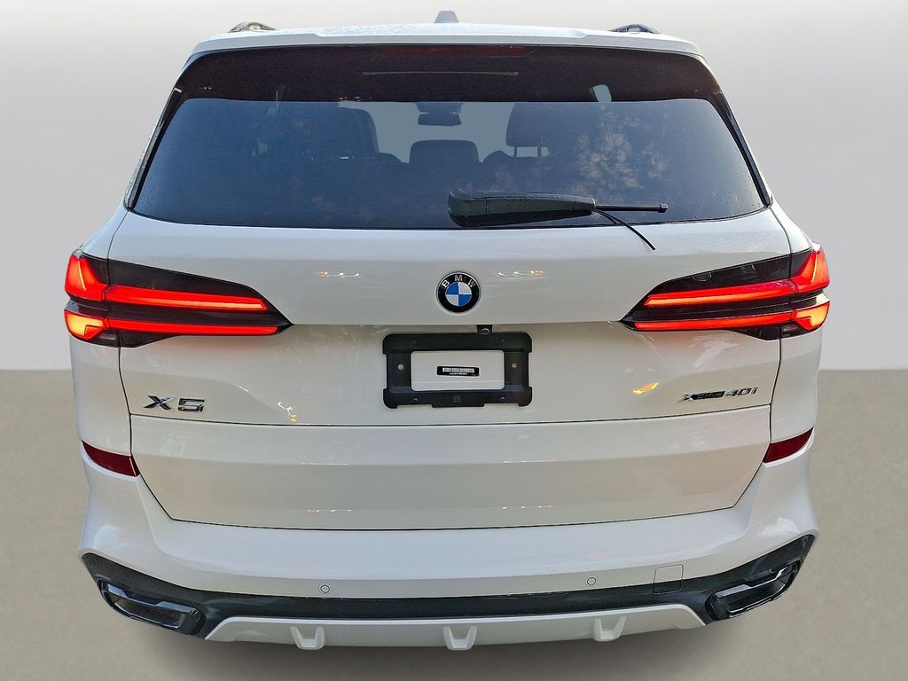 Thumbnail: 2024 BMW X5 - 5